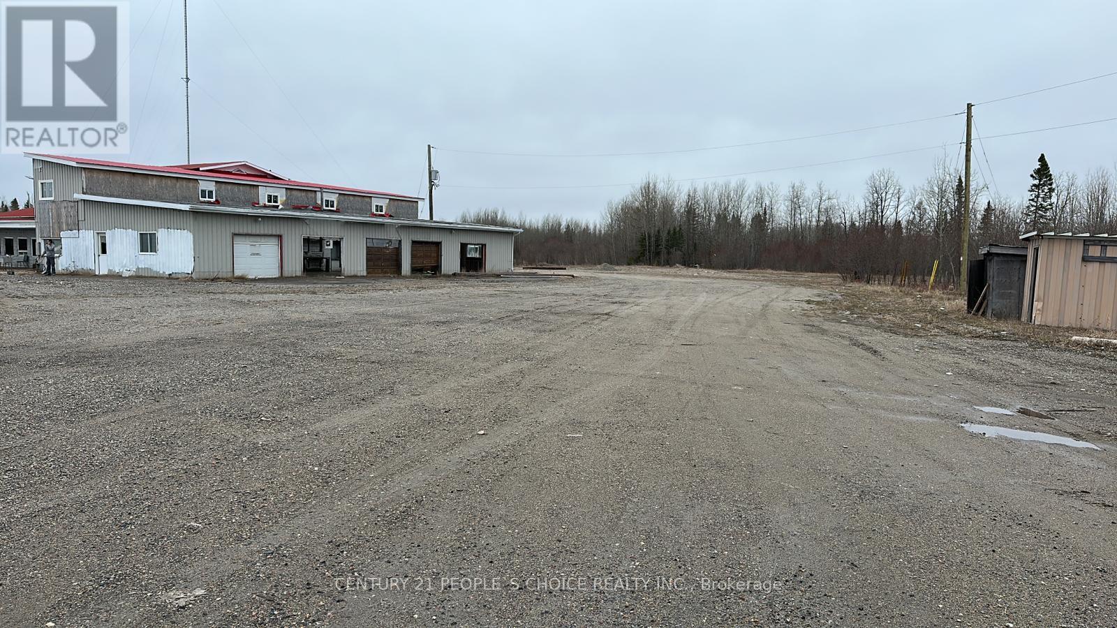 Photo 2 of 1 655 Highway, Cochrane ON