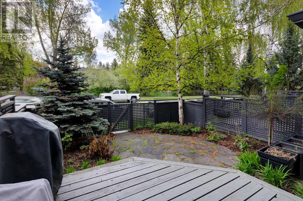 Single Family House for Sale in    Street NW Varsity Calgary 