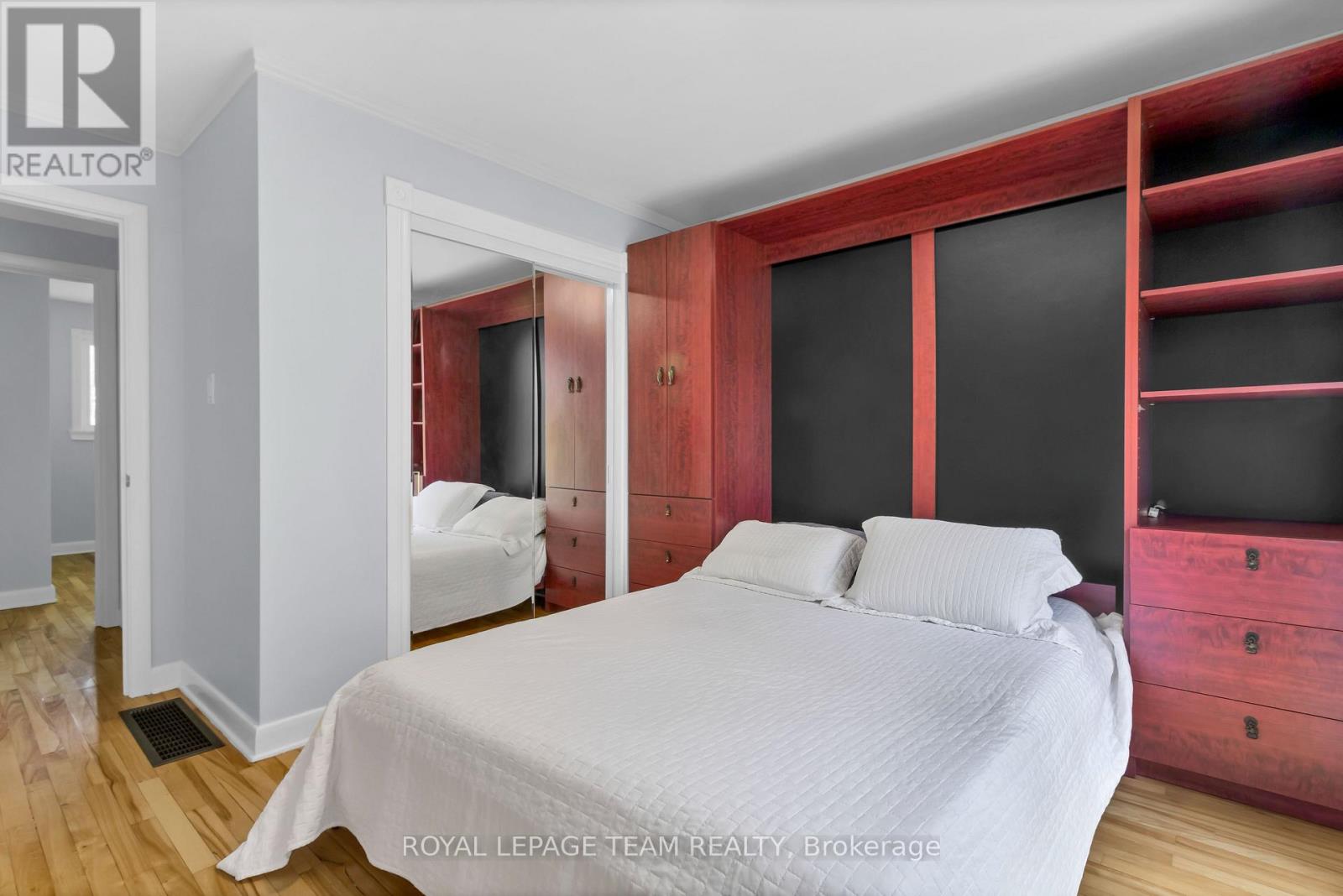 Photo 37 of 638 Coronation Avenue, Ottawa ON