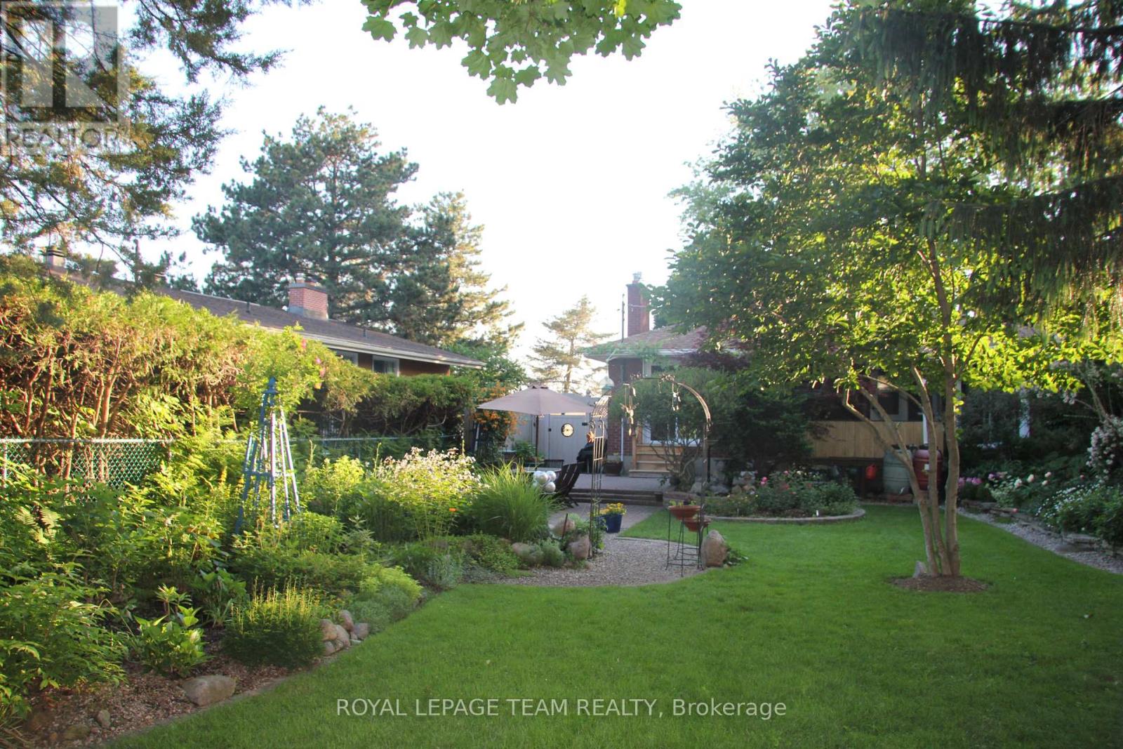 Photo 24 of 638 Coronation Avenue, Ottawa ON