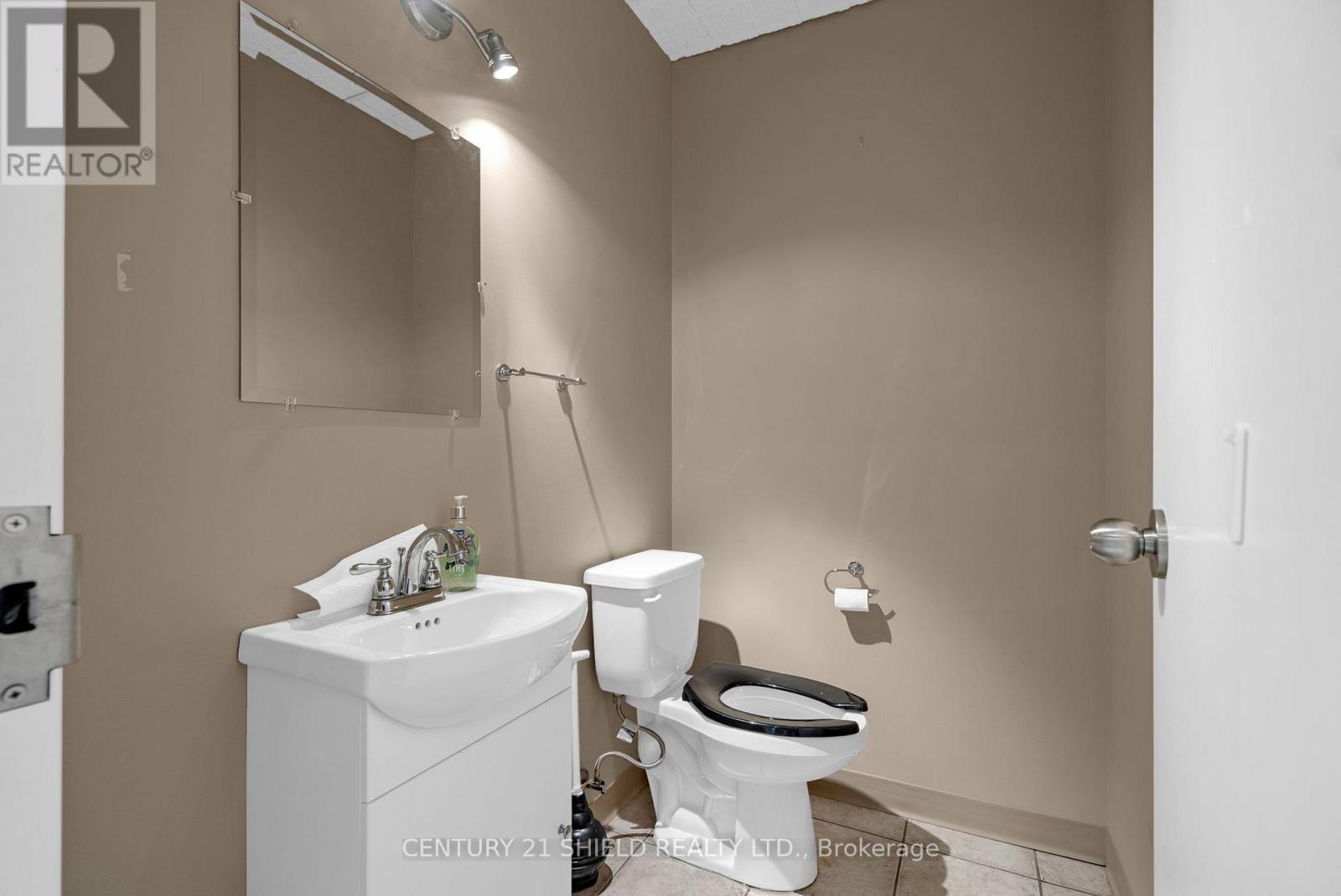 Photo 14 of 224 820 Mcconnell Avenue, Cornwall ON