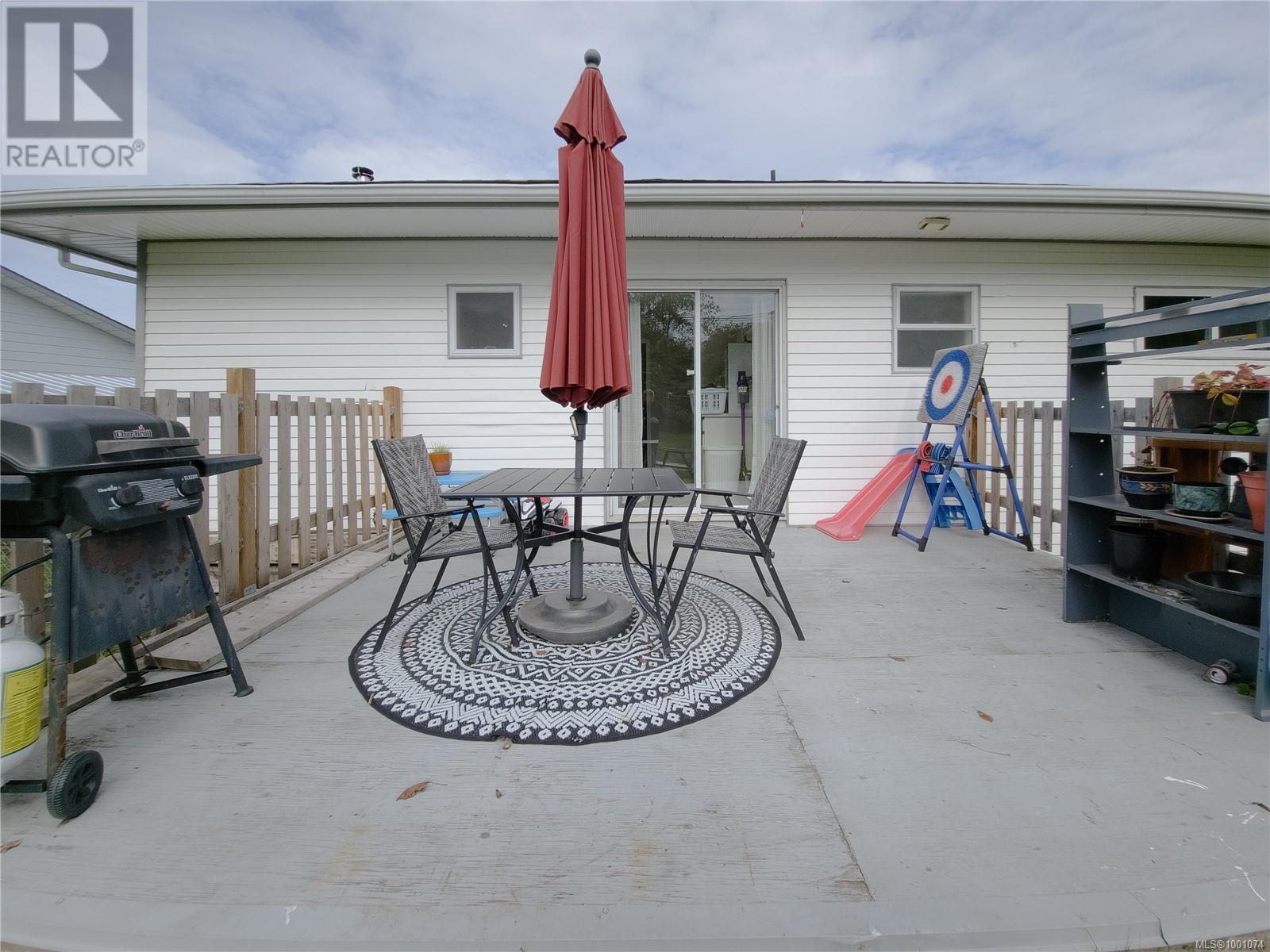 Photo 54 of 2287 Chelohsin Cres, Port Mcneill BC