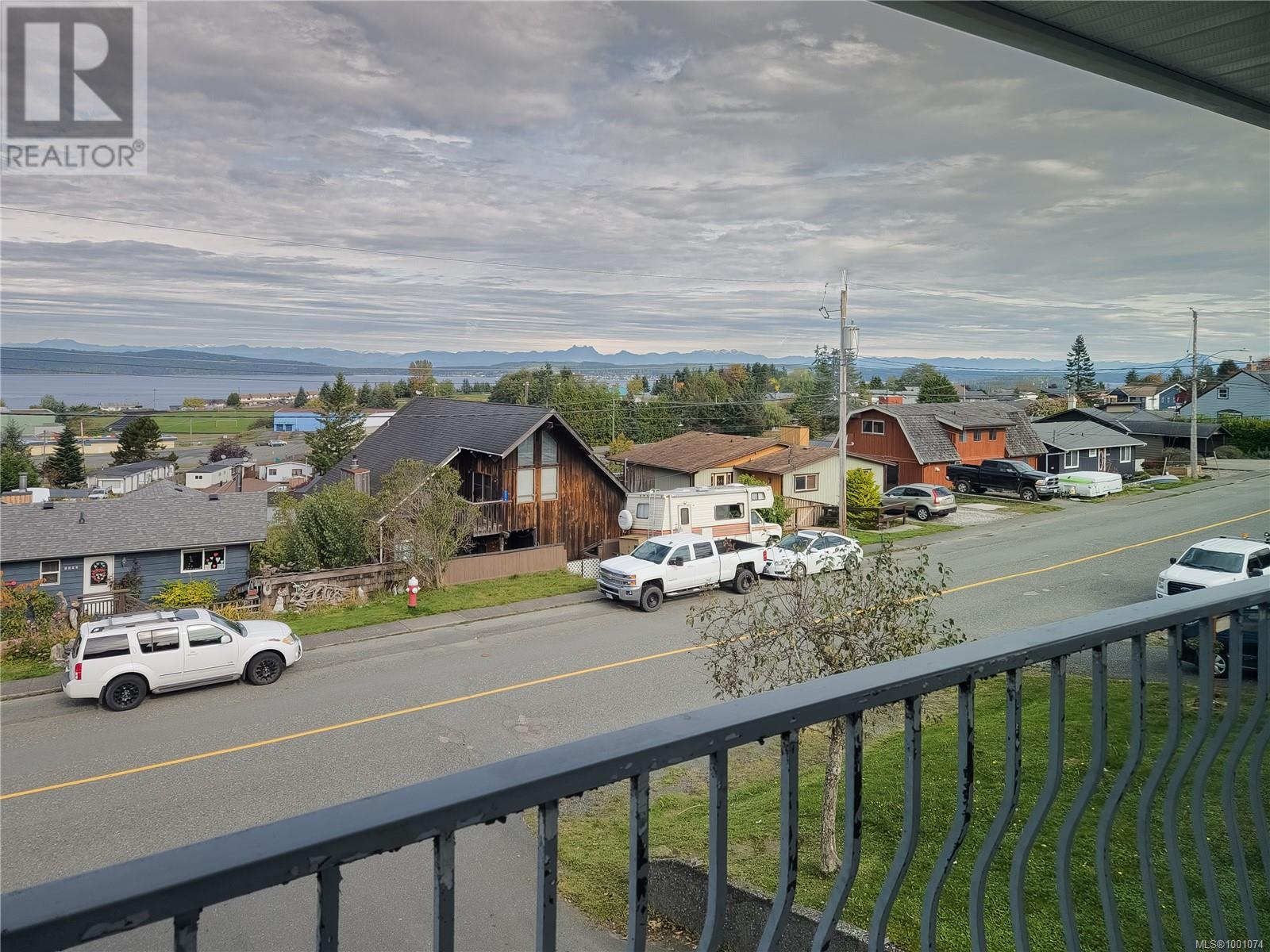 Photo 7 of 2287 Chelohsin Cres, Port Mcneill BC