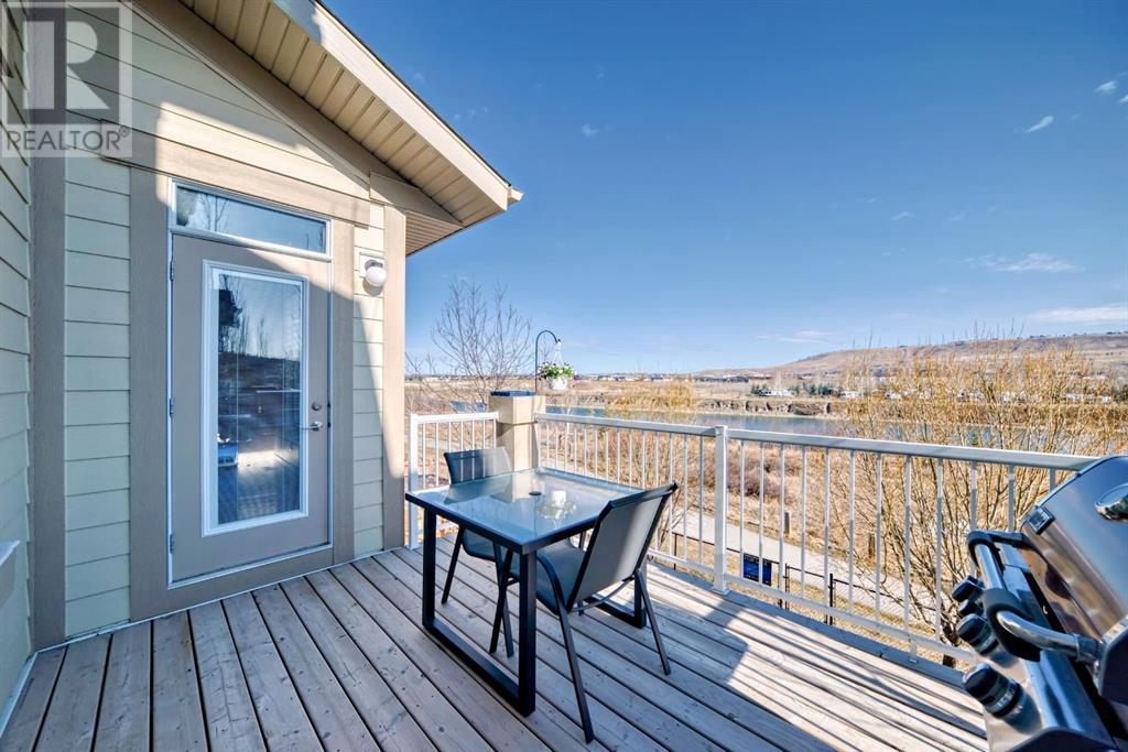 66 Riviera View, Cochrane, Alberta