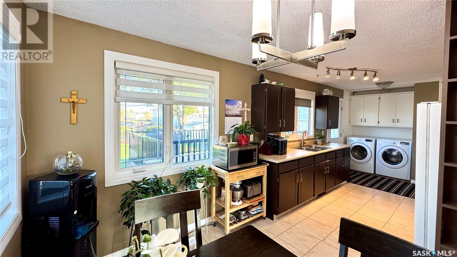 Photo 10 of 122 Hamilton Street, Davidson SK