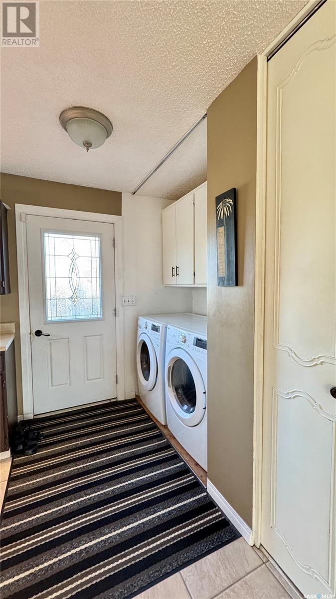 Photo 15 of 122 Hamilton Street, Davidson SK