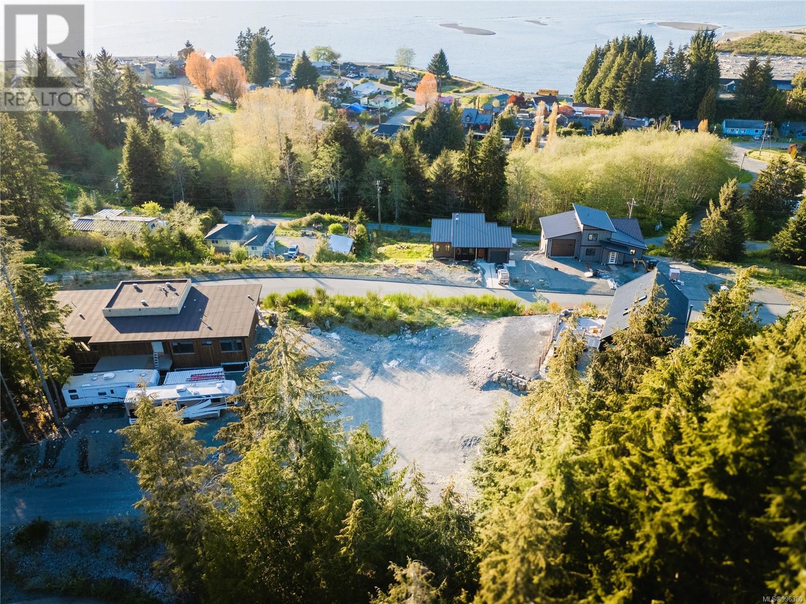  16923 Beachview Close, Port Renfrew