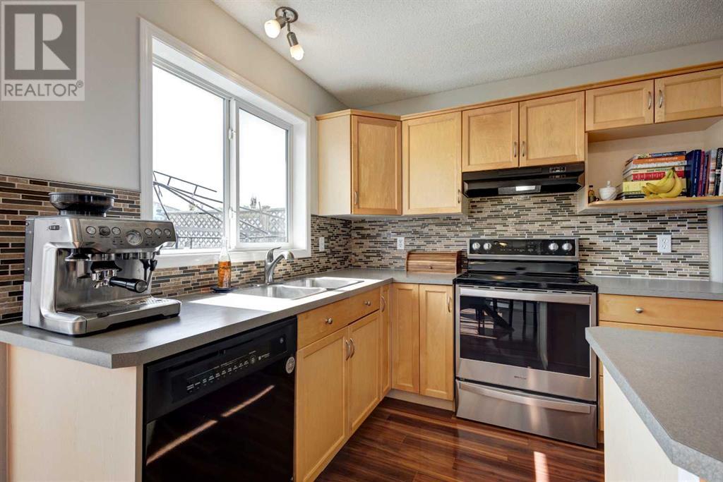 Single Family House for Sale in  Copperfield Heights SE Copperfield Calgary 