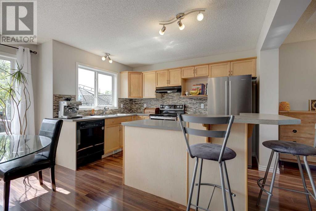 Single Family House for Sale in  Copperfield Heights SE Copperfield Calgary 