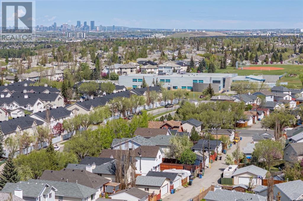 Single Family House 4 Level for Sale in  Mt Mckenzie Drive SE McKenzie Lake Calgary 