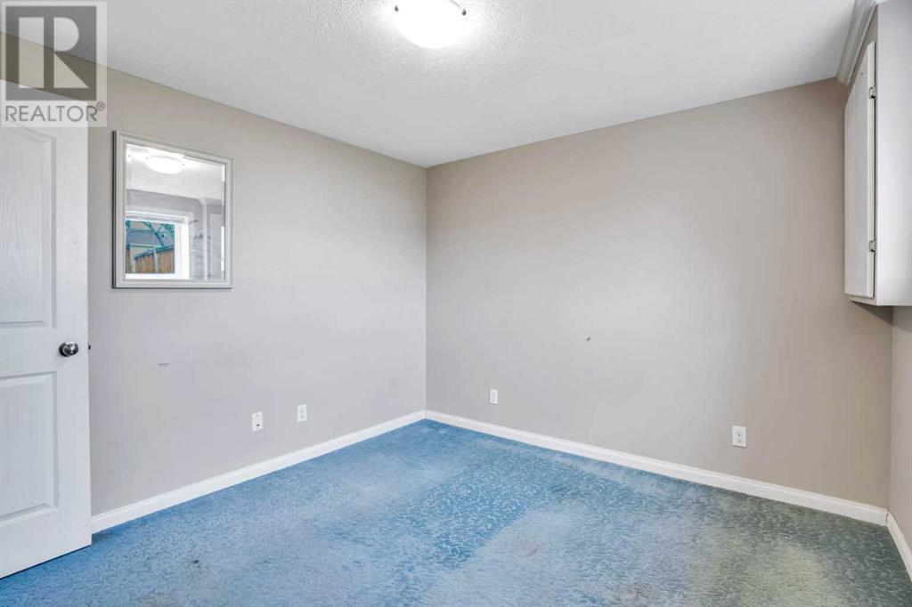 Single Family House Bi-level for Sale in  Faldale Close NE Falconridge Calgary 