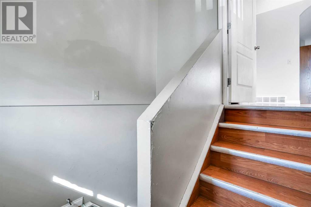 Single Family House Bi-level for Sale in  Faldale Close NE Falconridge Calgary 