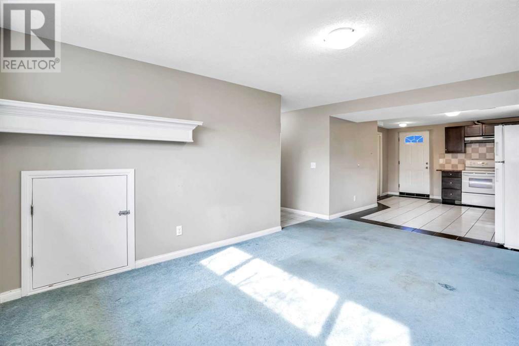 Single Family House Bi-level for Sale in  Faldale Close NE Falconridge Calgary 
