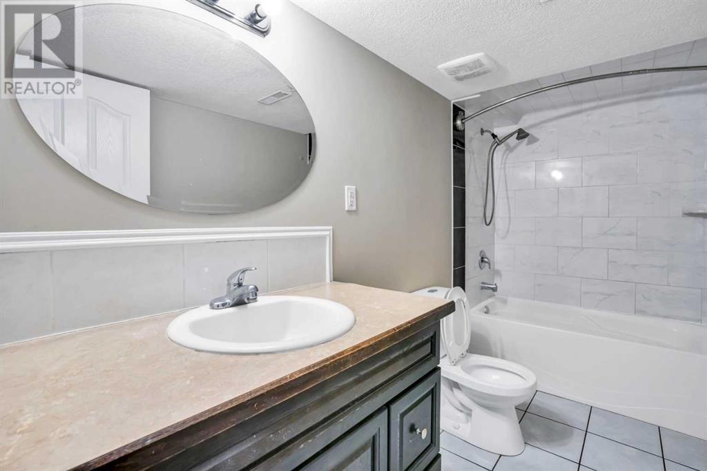 Single Family House Bi-level for Sale in  Faldale Close NE Falconridge Calgary 