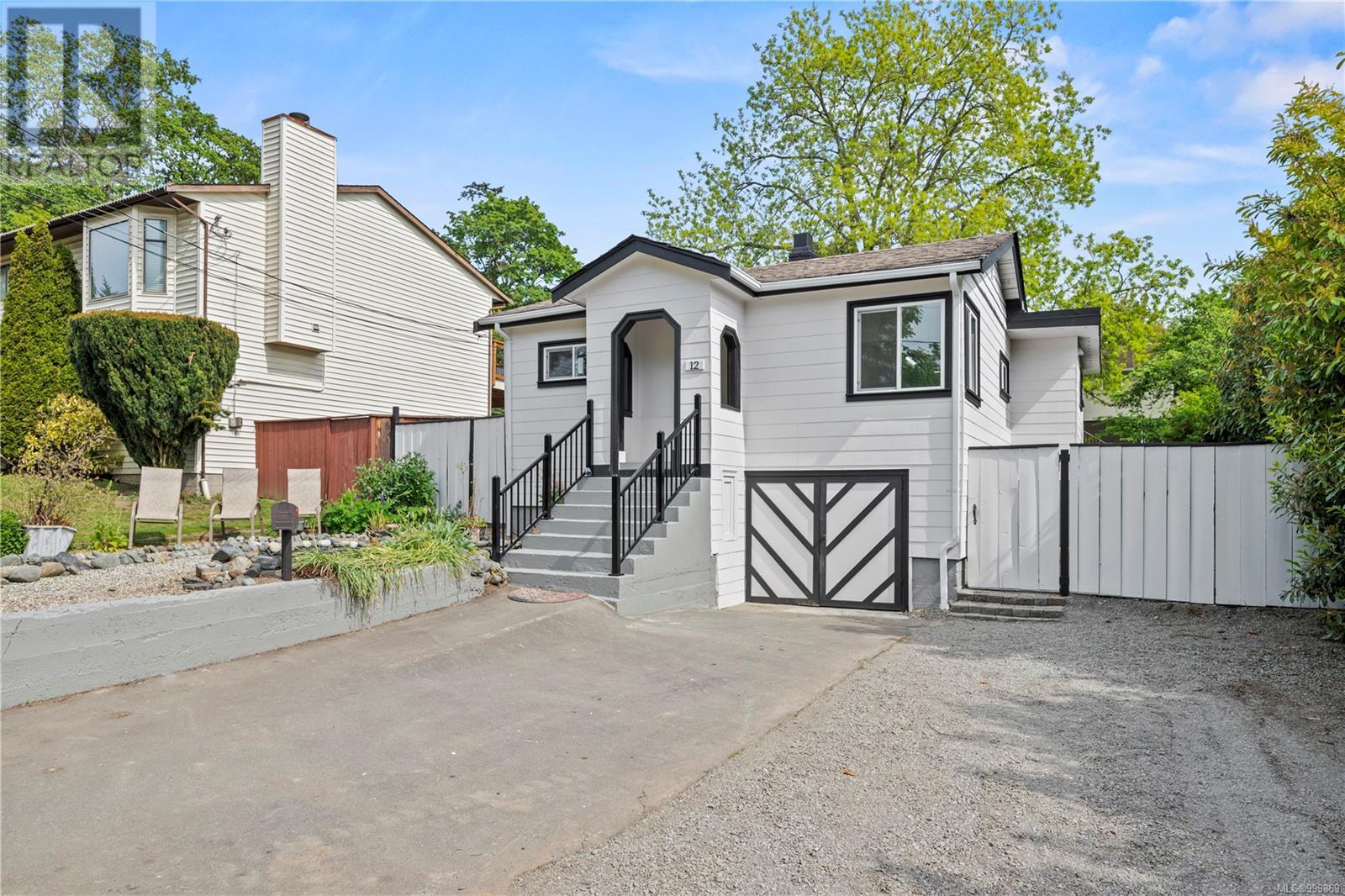 12 Conard St, View Royal