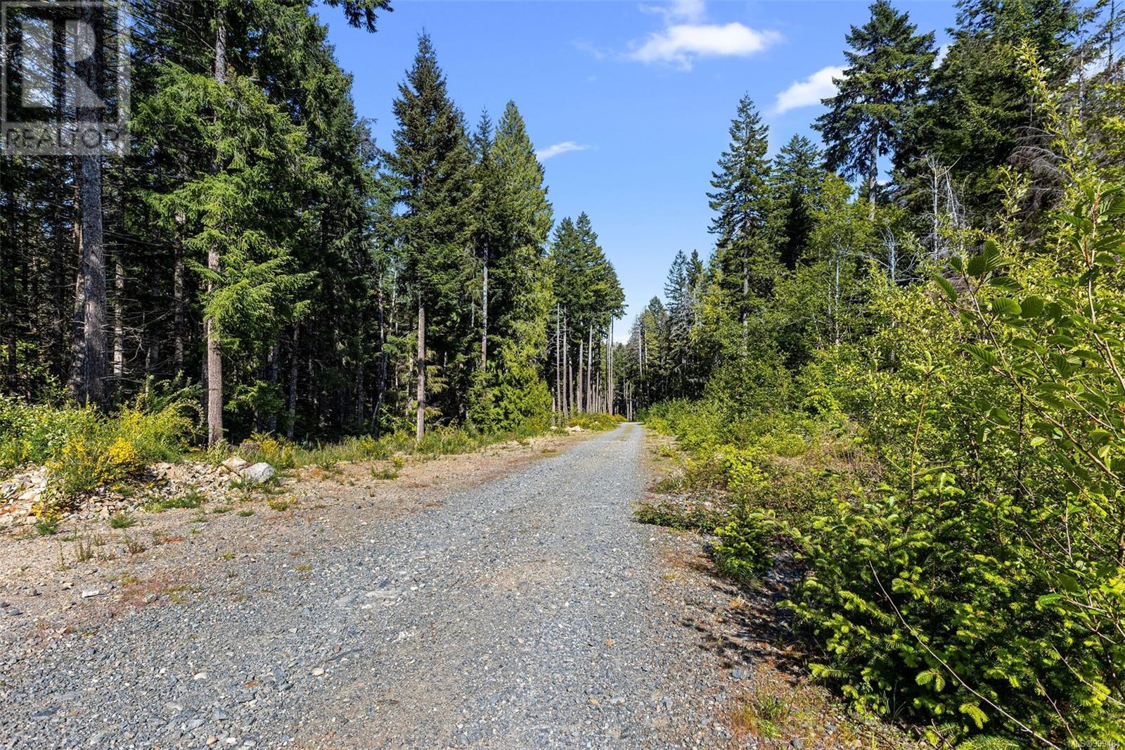  4229 Goldstream Heights Drive, Malahat