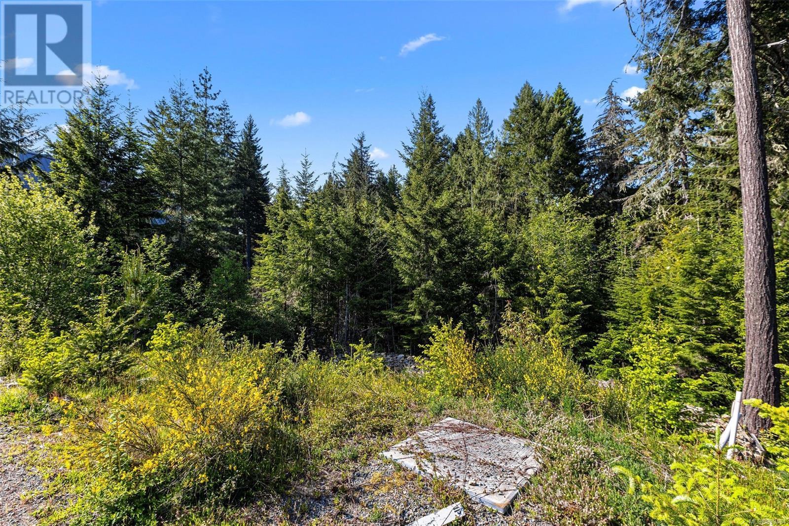  4229 Goldstream Heights Drive, Malahat