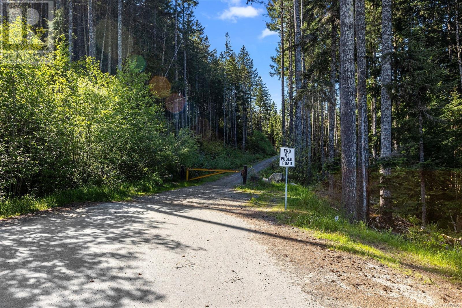  4229 Goldstream Heights Drive, Malahat