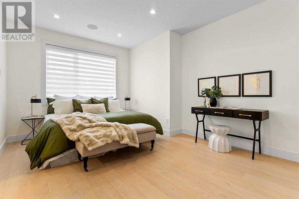 Single Family House for Sale in   Avenue NW Mount Pleasant Calgary 