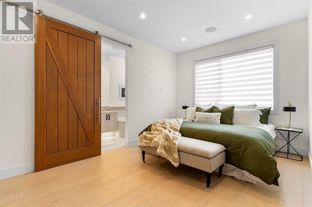 Single Family House for Sale in   Avenue NW Mount Pleasant Calgary 