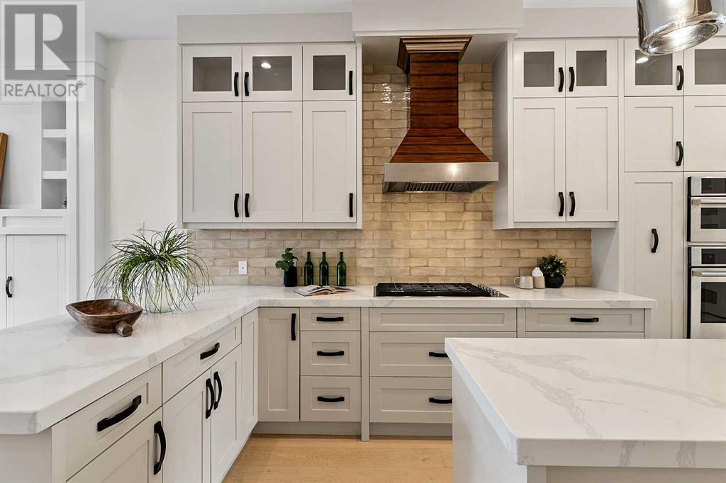Single Family House for Sale in   Avenue NW Mount Pleasant Calgary 
