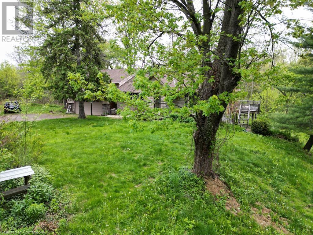 Photo 8 of 144 Wellington Street, Waterdown ON