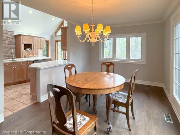Photo 16 of 144 Wellington Street, Waterdown ON