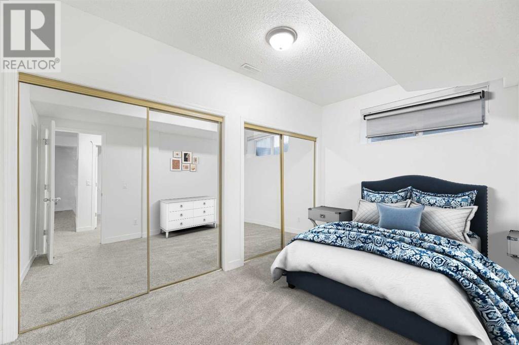 Single Family House for Sale in  Strathlea Grove SW Strathcona Park Calgary 