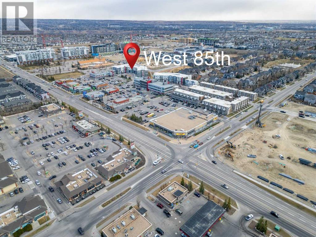 Single Family House for Sale in  Strathlea Grove SW Strathcona Park Calgary 