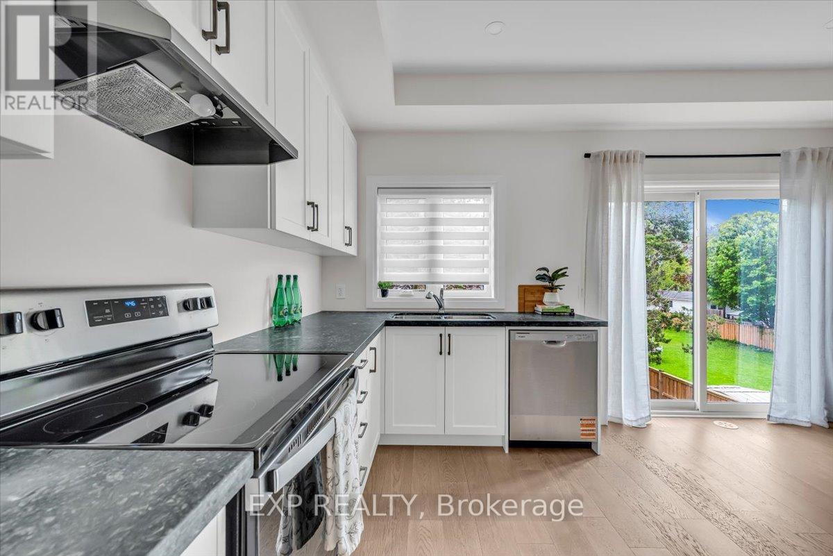 Photo 29 of 67 Marret Lane, Clarington ON