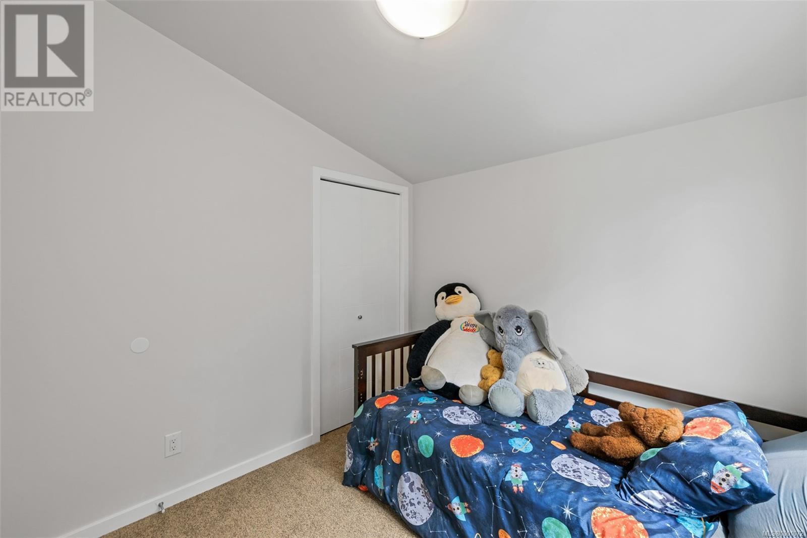  933 Solitaire Landing, Langford
