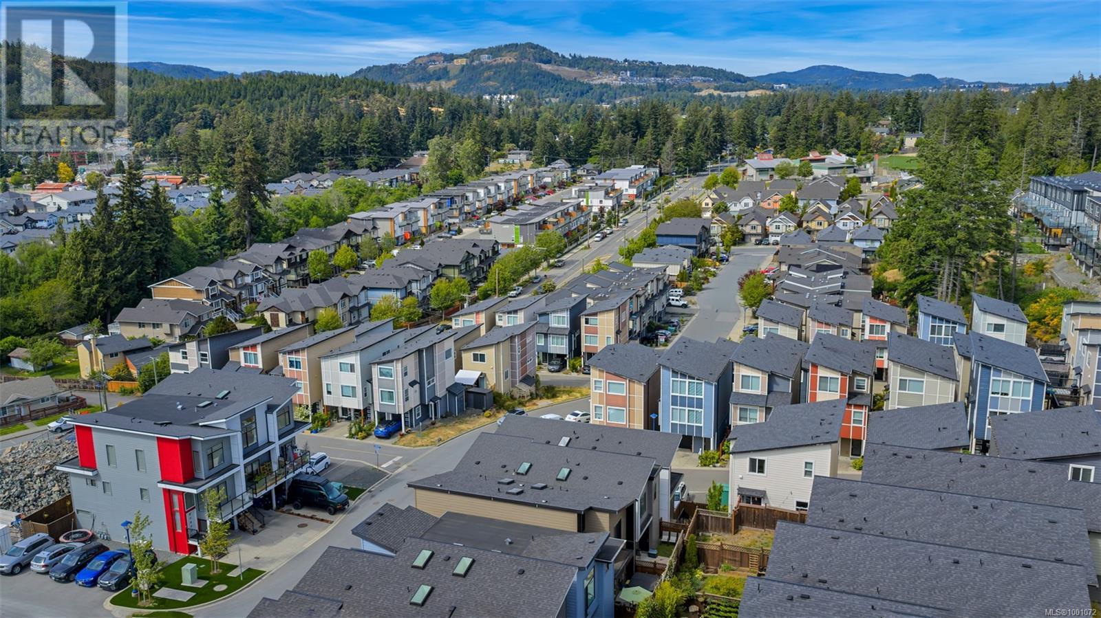  933 Solitaire Landing, Langford