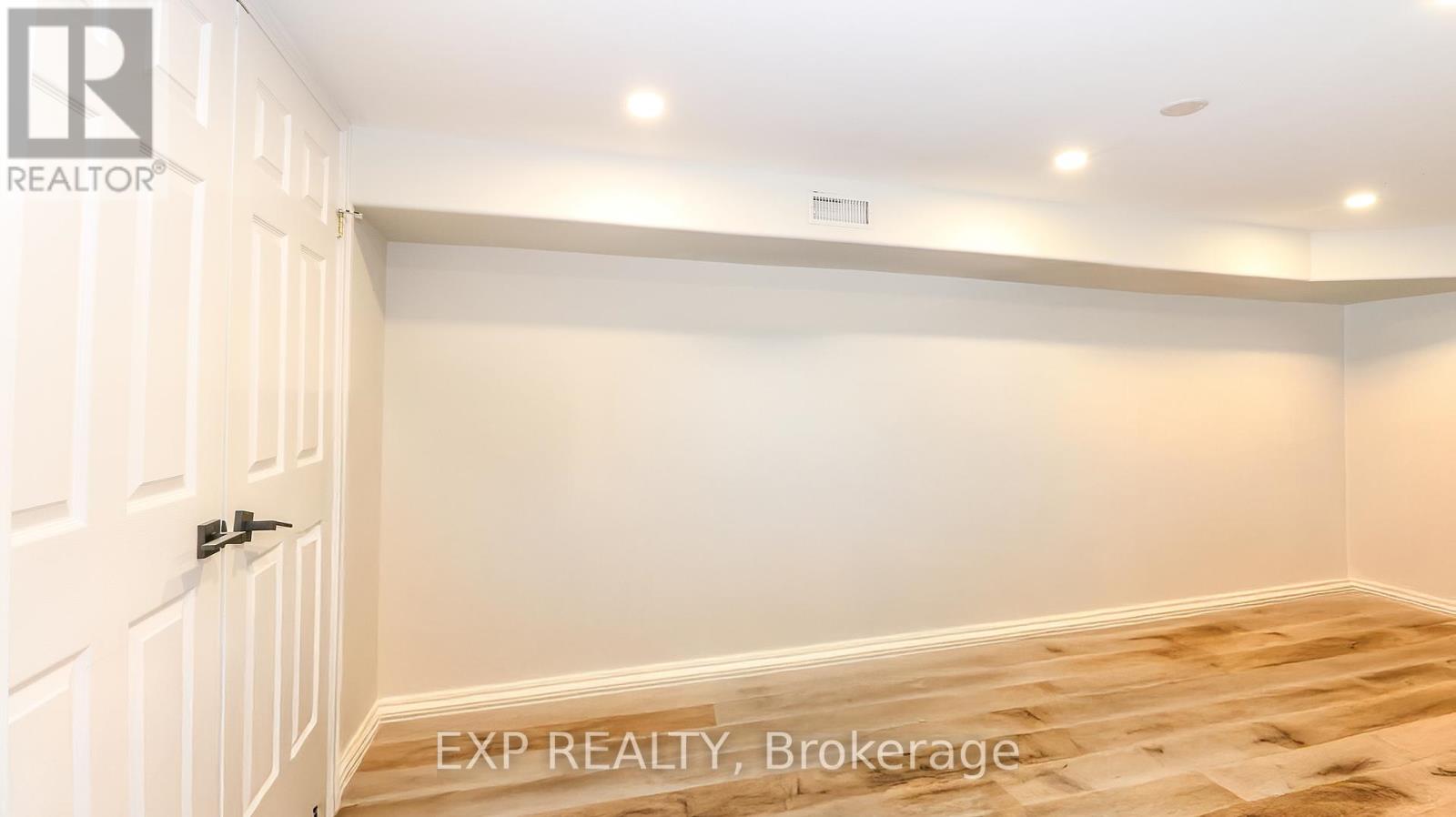 Photo 12 of 182 Ardagh Road, Barrie ON