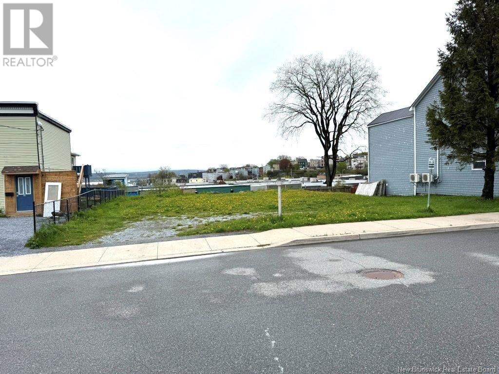 Photo 9 of 28 30 Exmouth St, Saint John NB