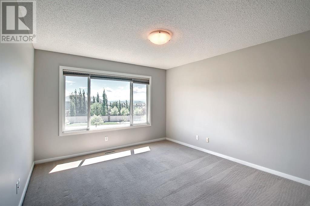 21 Sunset Common, Cochrane, Alberta
