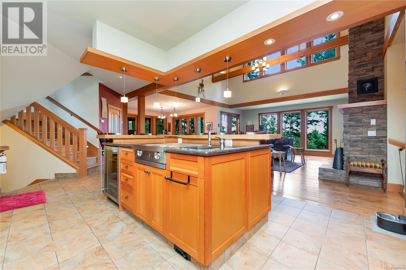 260 Little Mountain Rd, Salt Spring