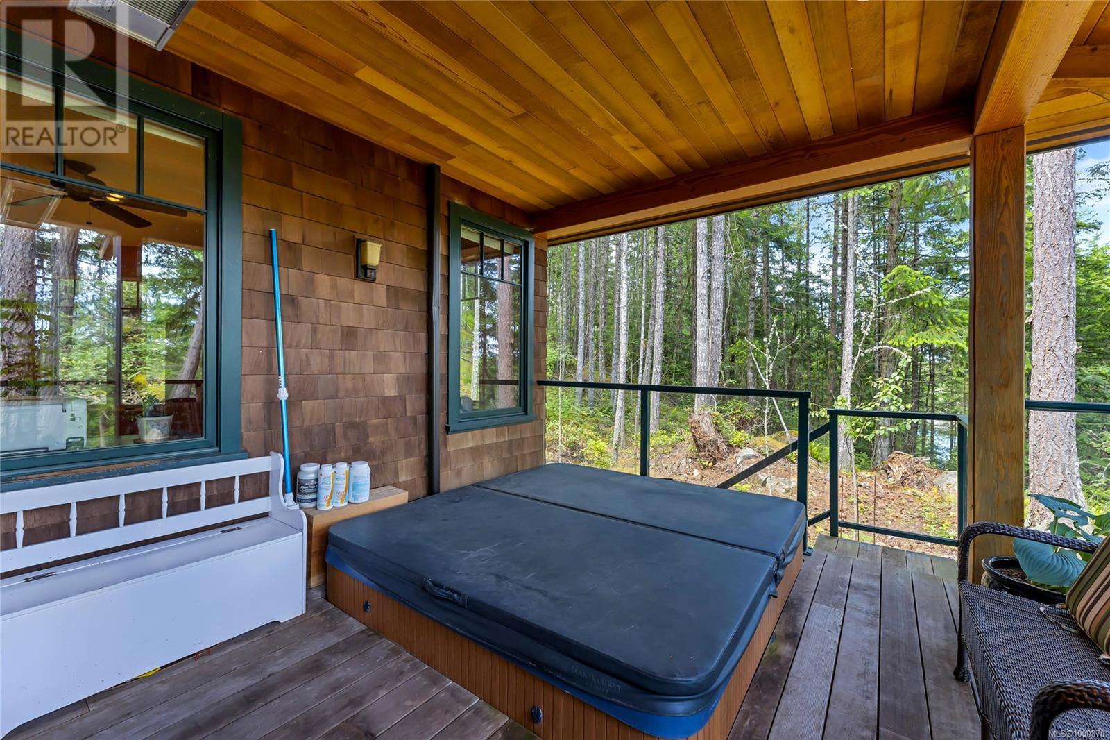 260 Little Mountain Rd, Salt Spring