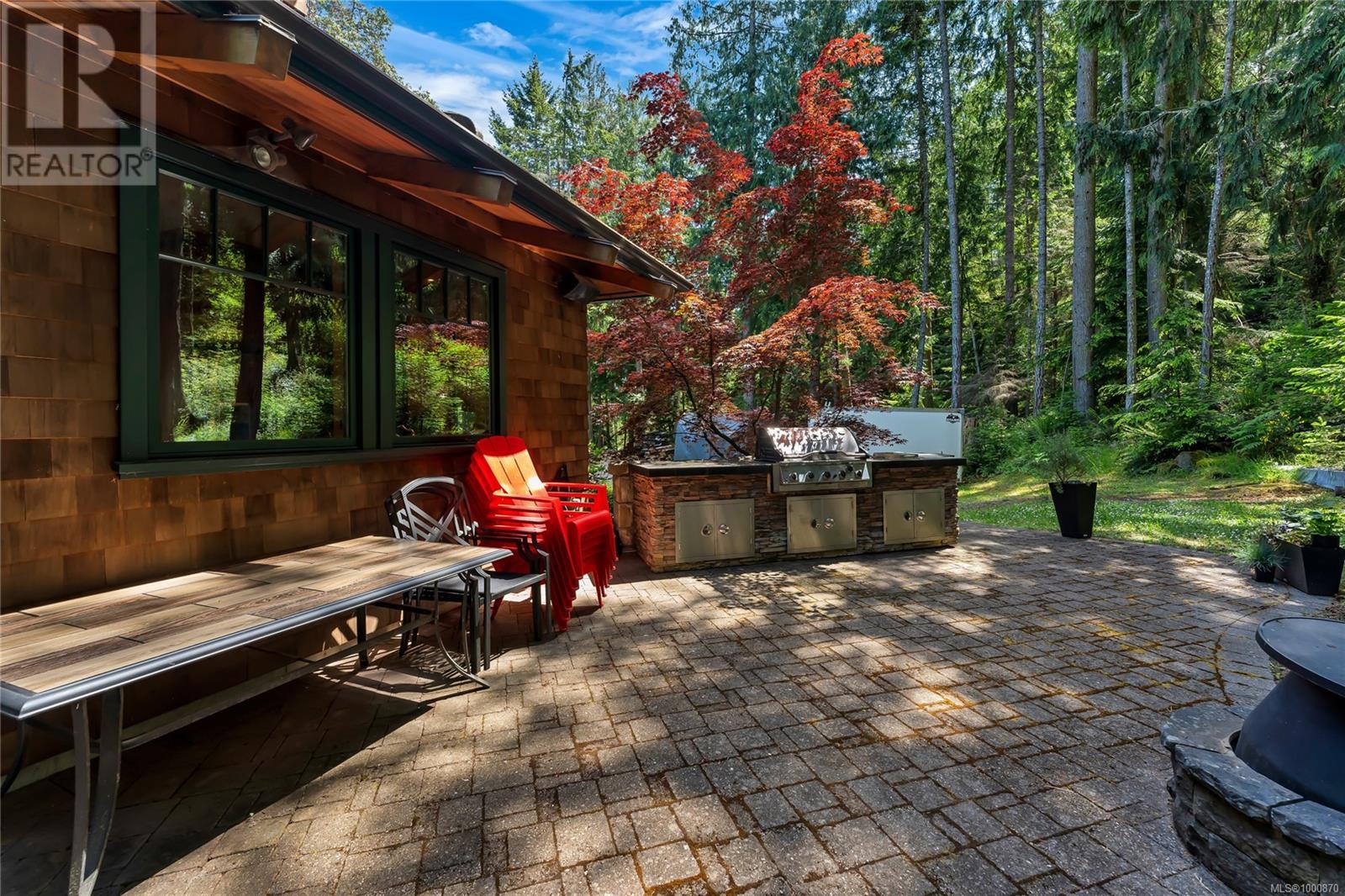 260 Little Mountain Rd, Salt Spring