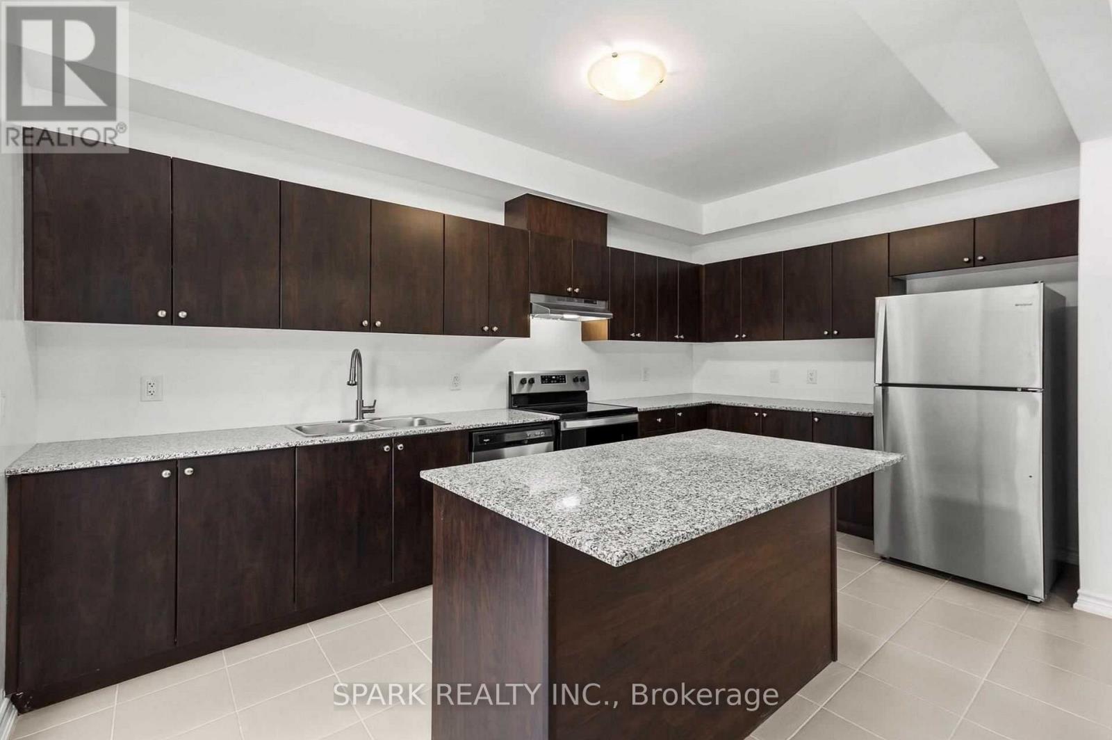 Photo 10 of 37 Mackenzie Street, Southgate ON
