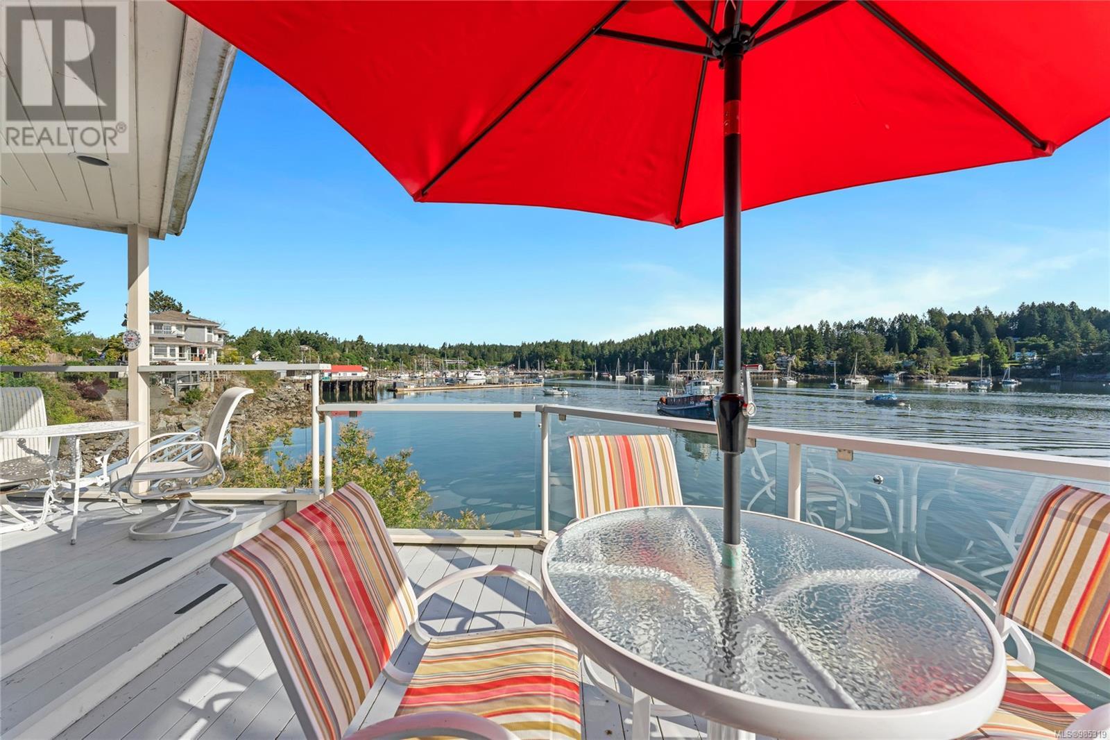 9 111 Fulford-Ganges Rd, Salt Spring