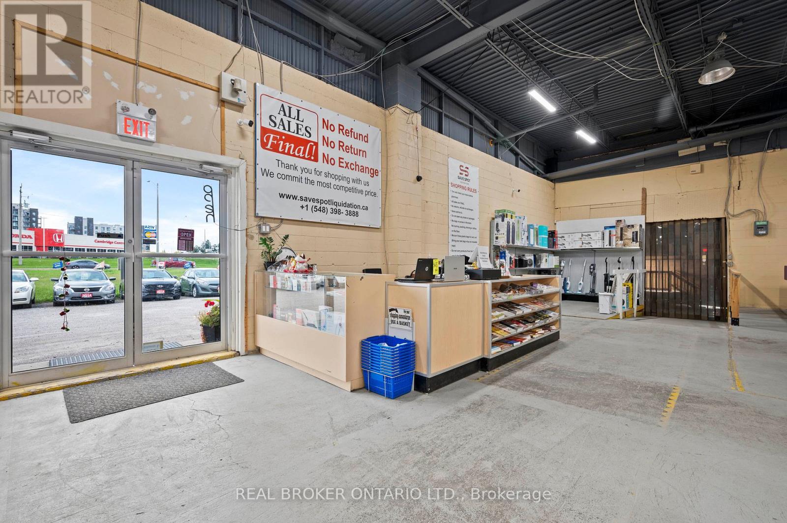 Photo 5 of 261 Hespeler Road, Cambridge ON