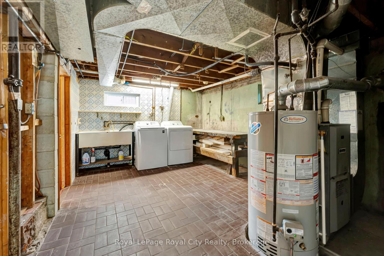 Photo 18 of 379 East 27th Street, Hamilton ON