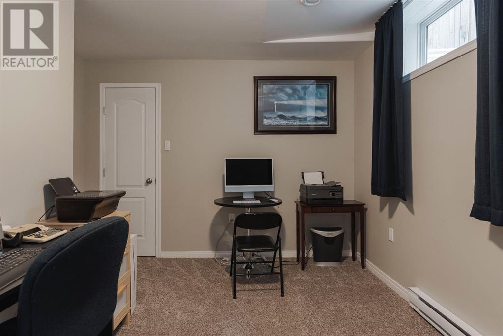 225 Hawthorn Way, Fort McMurray, Alberta