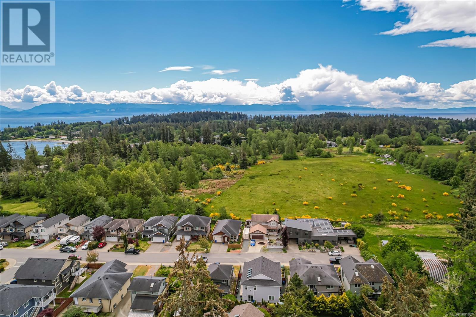 Photo 33 of 1921 Tominny Rd, Sooke BC
