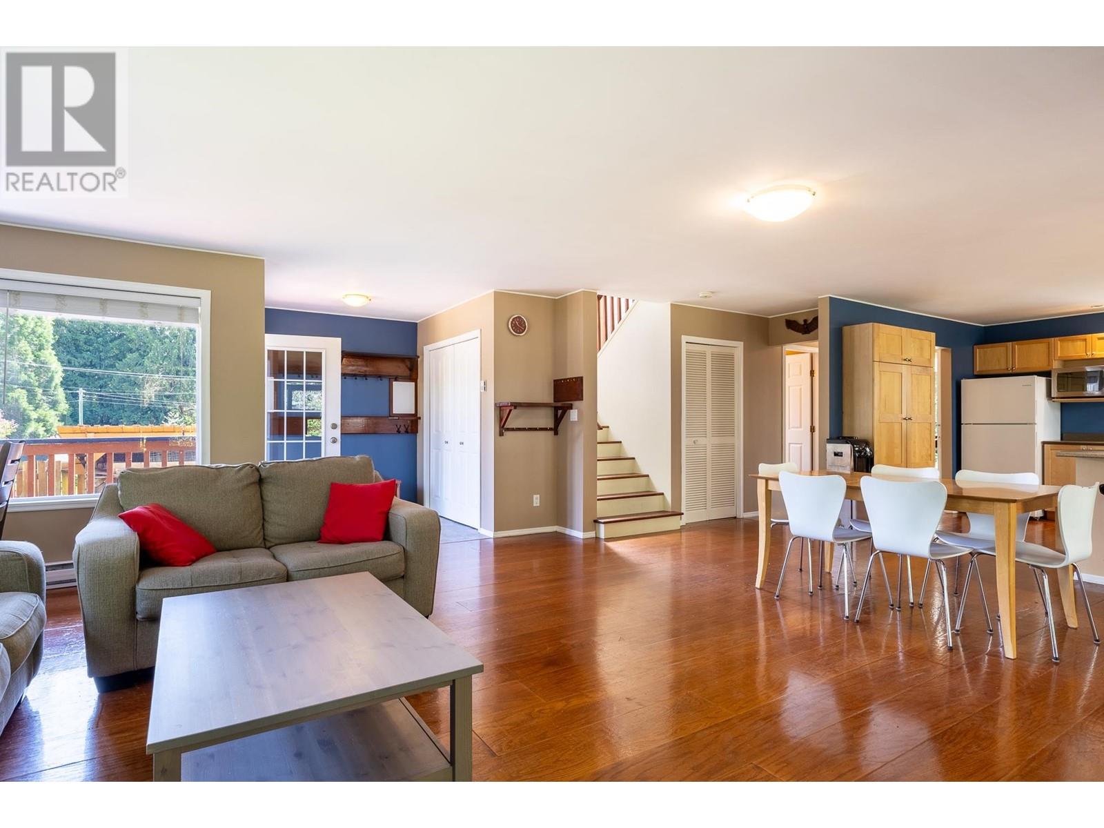 4536 RONDEVIEW ROAD, Madeira Park