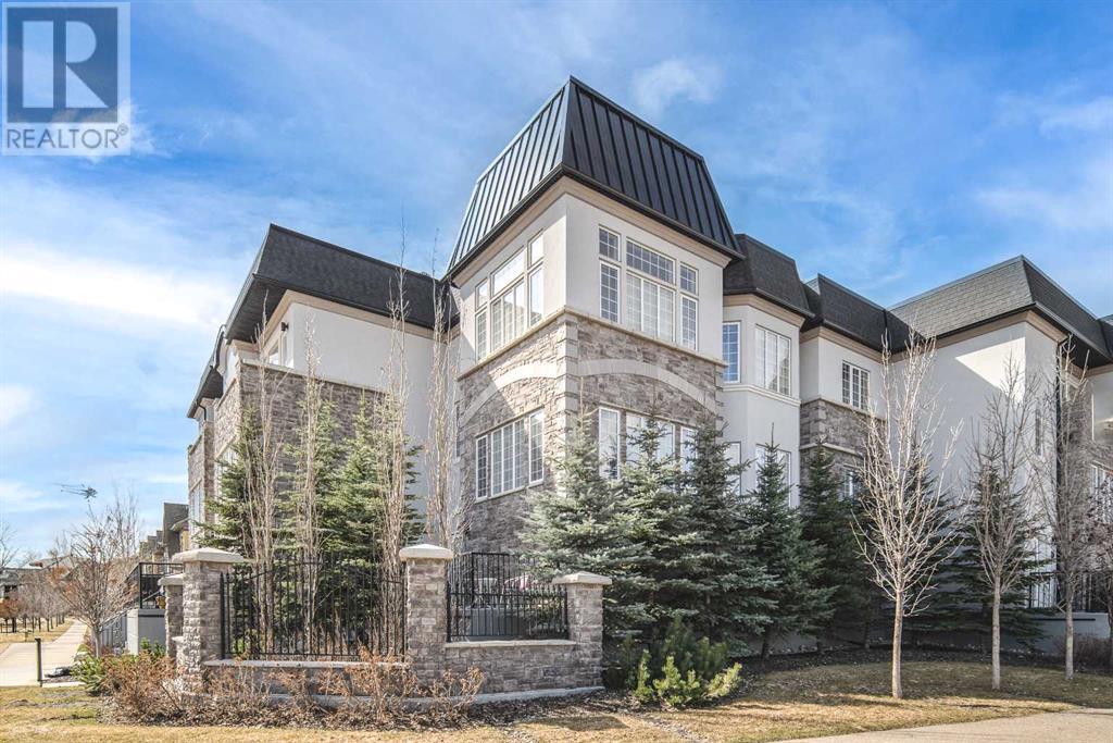 Single Family House for Sale in  Quarry Park Boulevard SE Douglasdale/Glen Calgary 
