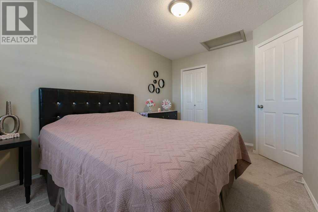 Single Family House for Sale in  Covemeadow Crescent NE Coventry Hills Calgary 