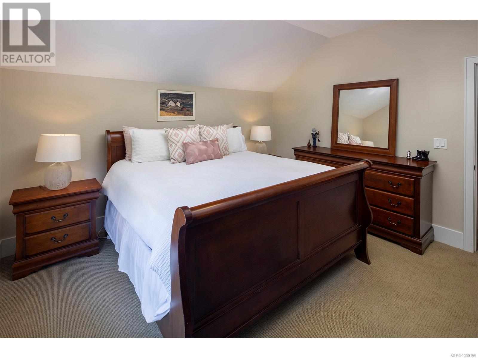  1267 Oceanwood Lane, Saanich