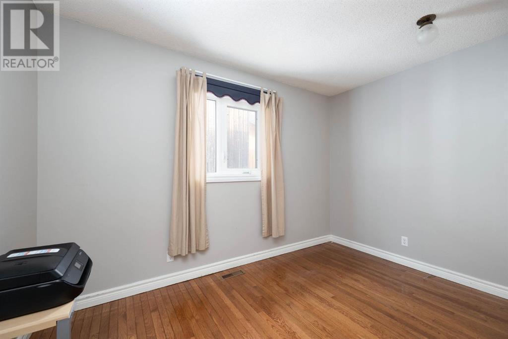 129 Torrie Crescent, Fort McMurray, Alberta