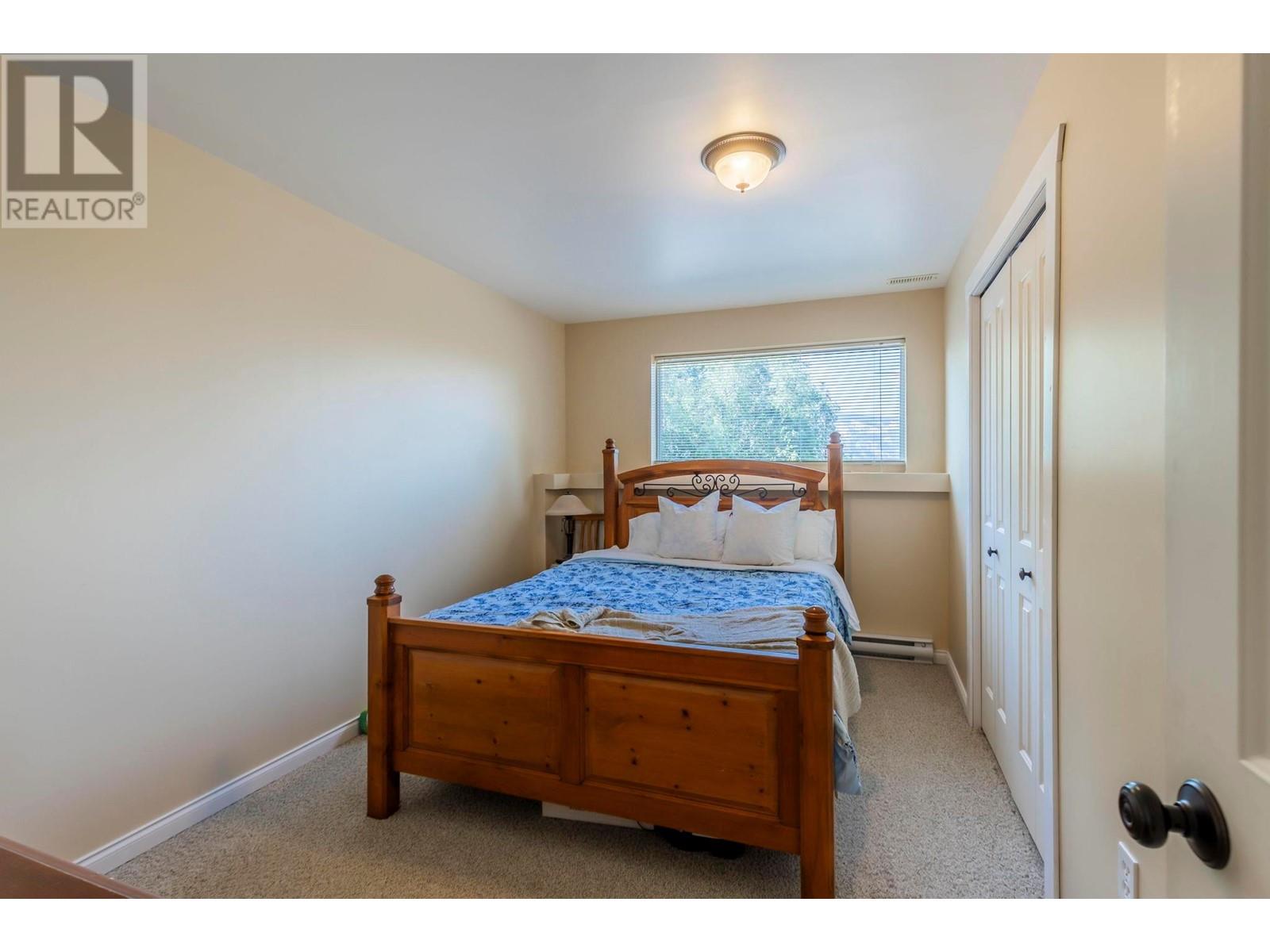 14251 East Hill Road, Lake Country